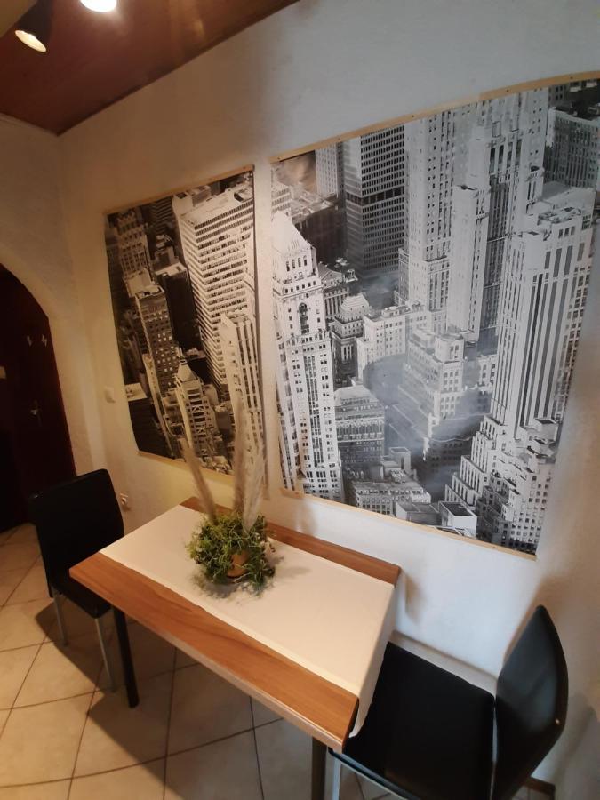 Apartment Fancy 2 *